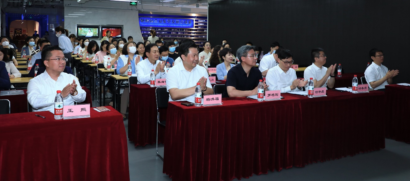 图片 1.png 图片 1.png