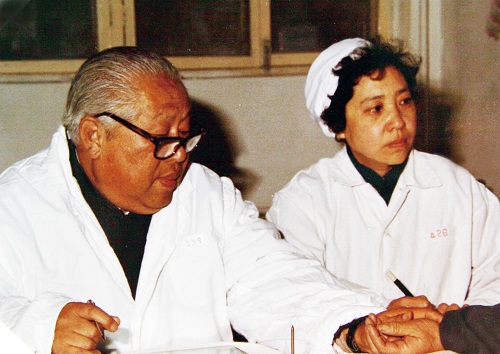 京中医医院风湿科中西合璧打硬仗 (3).jpg 京中医医院风湿科中西合璧打硬仗 (3).jpg