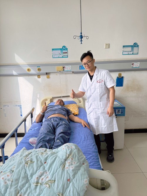 1.1腰椎间盘突出症患者腰椎间盘突出症患者.jpg