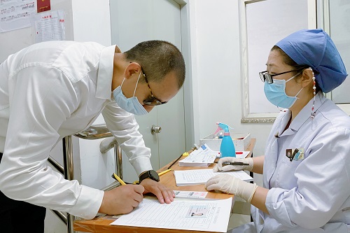 广外医院为残疾人朋友提供舒心优质体检服务 (1).jpg