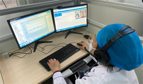 助力疫情防控 互联网医院搭起就医便民桥 (1).jpg