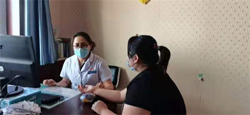 房山区首届“西医学”班顺利结业 (7).jpg