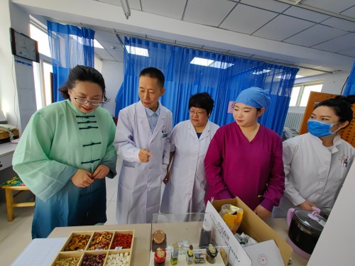 昌平区中医医院“中药奶茶”立秋亮相:倡导新时代 新奶茶 新健康-昌平区中医医院 (7).jpg