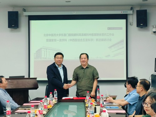 签约图片耳1.jpg