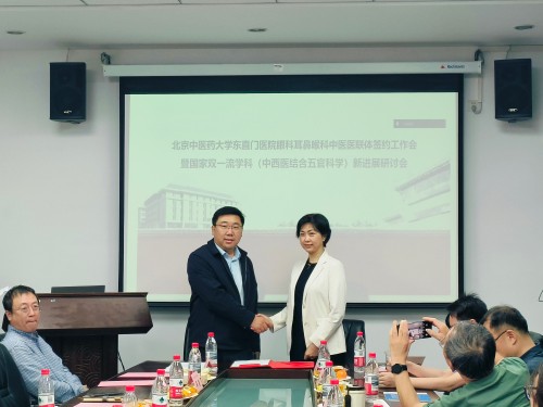 签约图片耳2.jpg