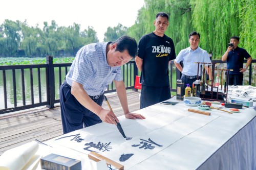 图片18.jpg