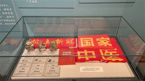 图片 4.png 图片 4.png
