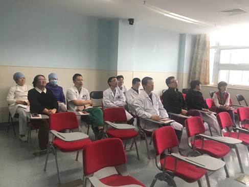 说明: E:\医院资料\二龙路医院资料\黄斌个人资料\党支部活动\2018年IMG_2157.JPG