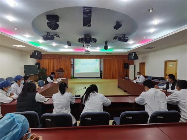 北京市丰台中西医结合医院召开2021年度青年科研攻关小组科研工作总结会暨2022年医院科研发展专题研讨会.jpg 北京市丰台中西医结合医院召开2021年度青年科研攻关小组科研工作总结会暨2022年医院科研发展专题研讨会.jpg