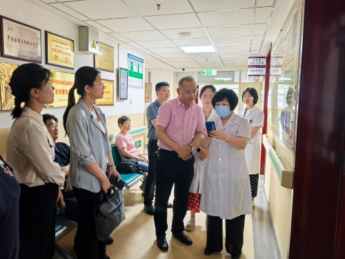 京郊医护共话中医适宜技术,互学互鉴共绘协同发展蓝图-昌平区中医医院 (2).jpg