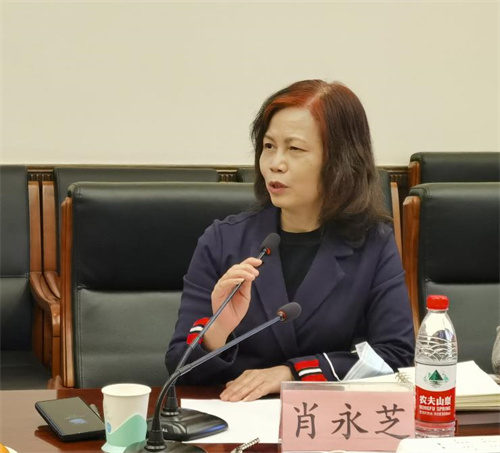 李经纬人文学术传承工作室组织召开《百年巨匠·中医篇》审片会暨“京城四大名医”学术研讨会 (3).jpg