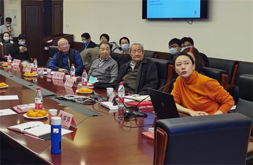 李经纬人文学术传承工作室组织召开《百年巨匠·中医篇》审片会暨“京城四大名医”学术研讨会 (4).jpg