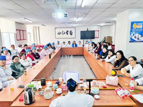 成功举办庆“三八”妇女节“茶润巾帼 医心焕采” 茶文化活动 -昌平区中医医院 (4).jpg