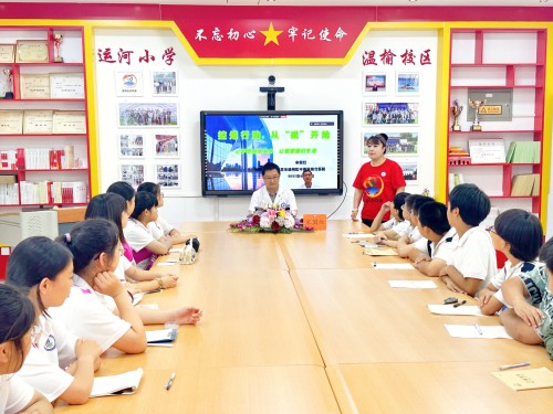 宋国红副校长授课.jpg